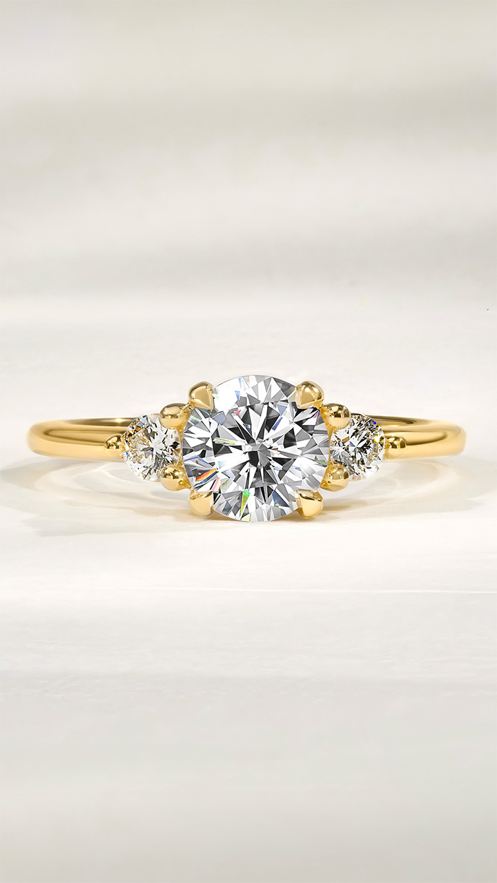 Bague de fiançailles trilogie de diamants modèle Parfaite de la Maison Amantys
